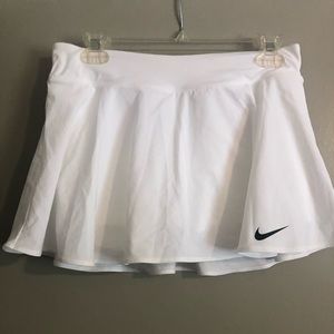 Nike Dri Fit Tennis skirt